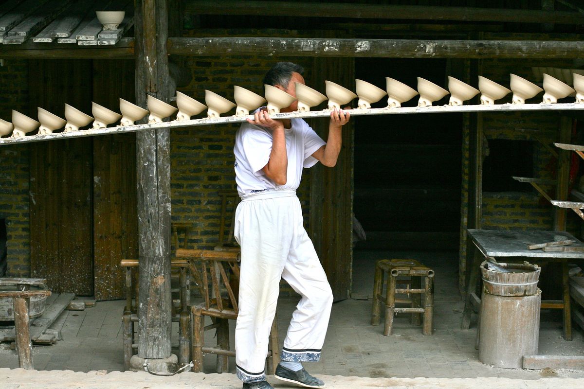 How Is Chinese Porcelain Classified? A Complete Guide