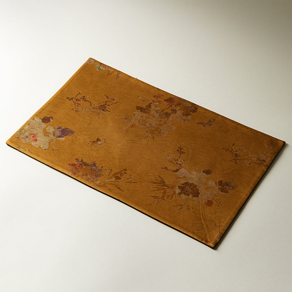 Autumn Whisper – Silk Table Mat