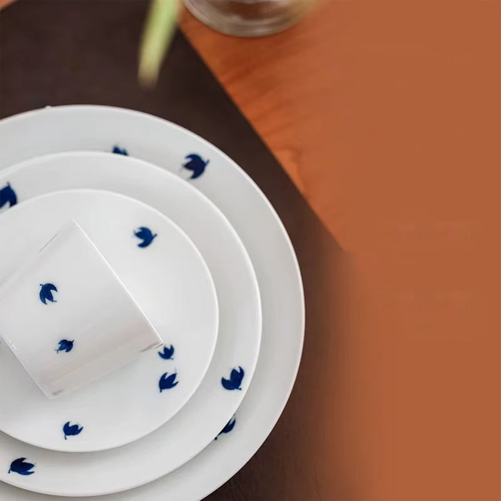 Indigo Petals Duo – 8-Piece Blue & White Porcelain Dinner Set for 2 People