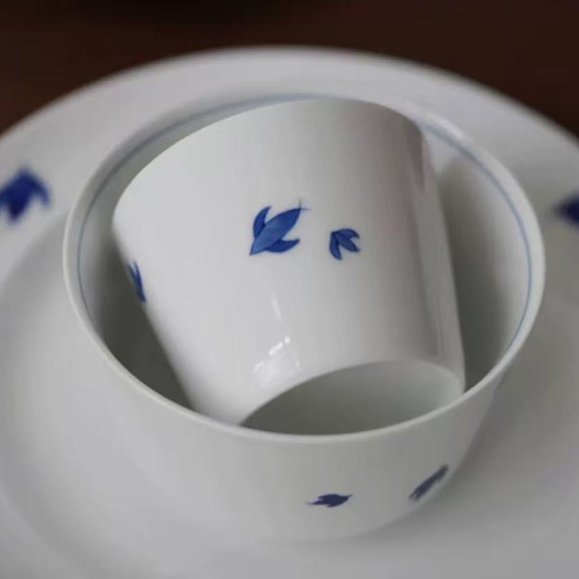 Indigo Petals Duo – 8-Piece Blue & White Porcelain Dinner Set for 2 People