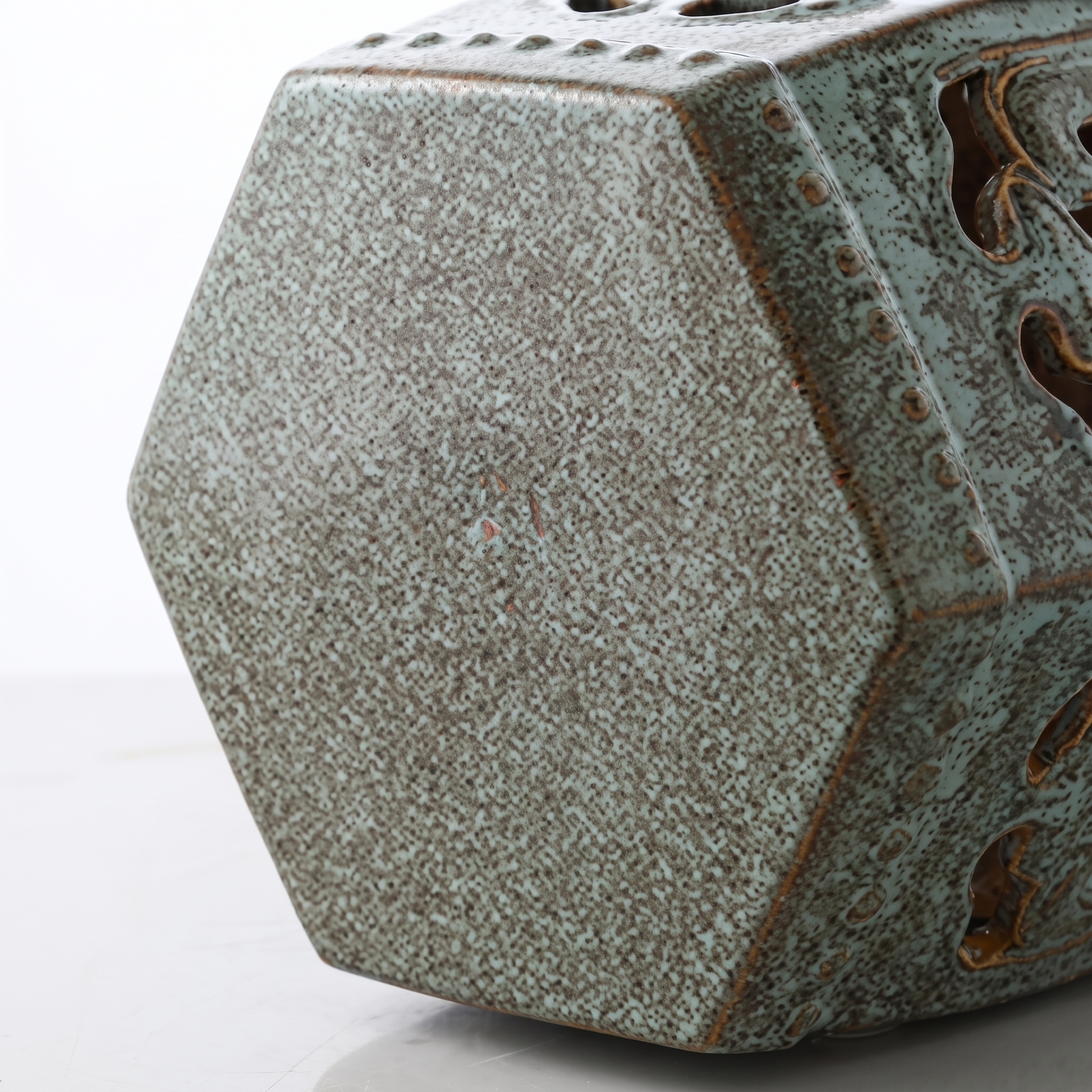 Jadelle Ceramic Garden Stool & Side Table