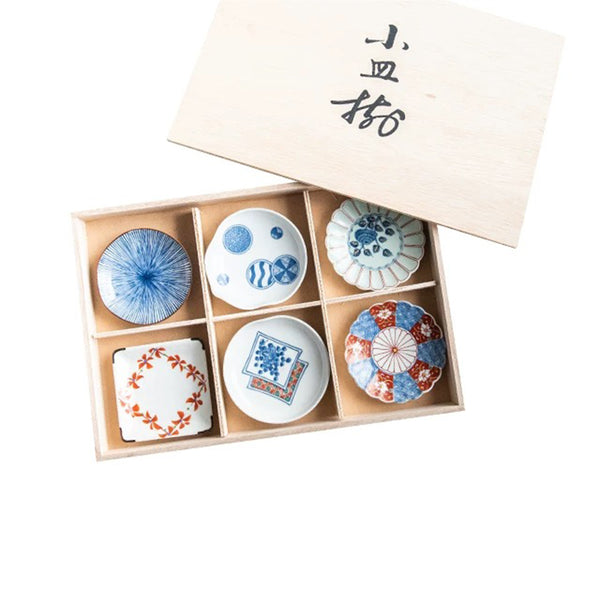 Arita Ware Floral Plate Gift Set