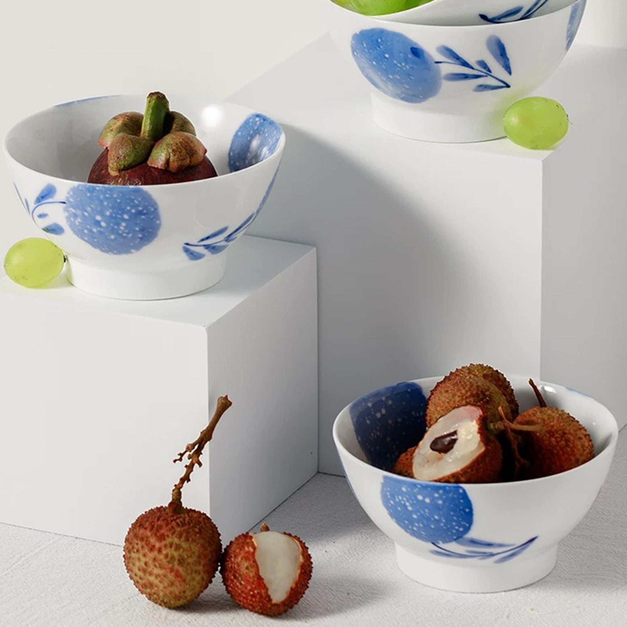 Blue and White Porcelain Reunion Rice Bowl