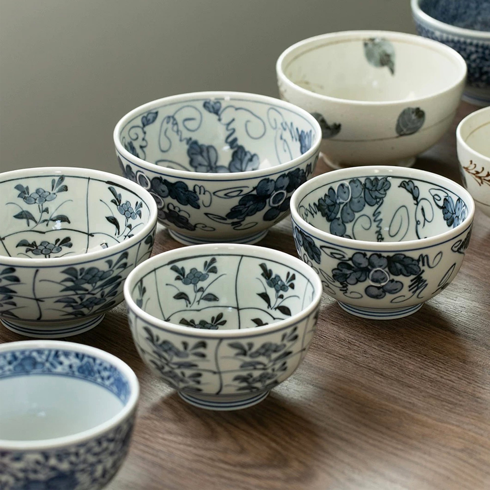 Blue-Painted Pastoral Blue and White Porcelain Bowl